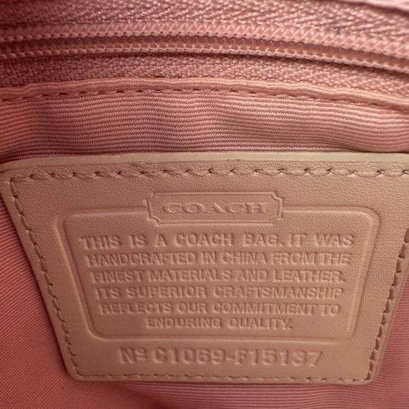 Coach Chelsea Signature Heritage Striped Tote - Picture 9 of 12